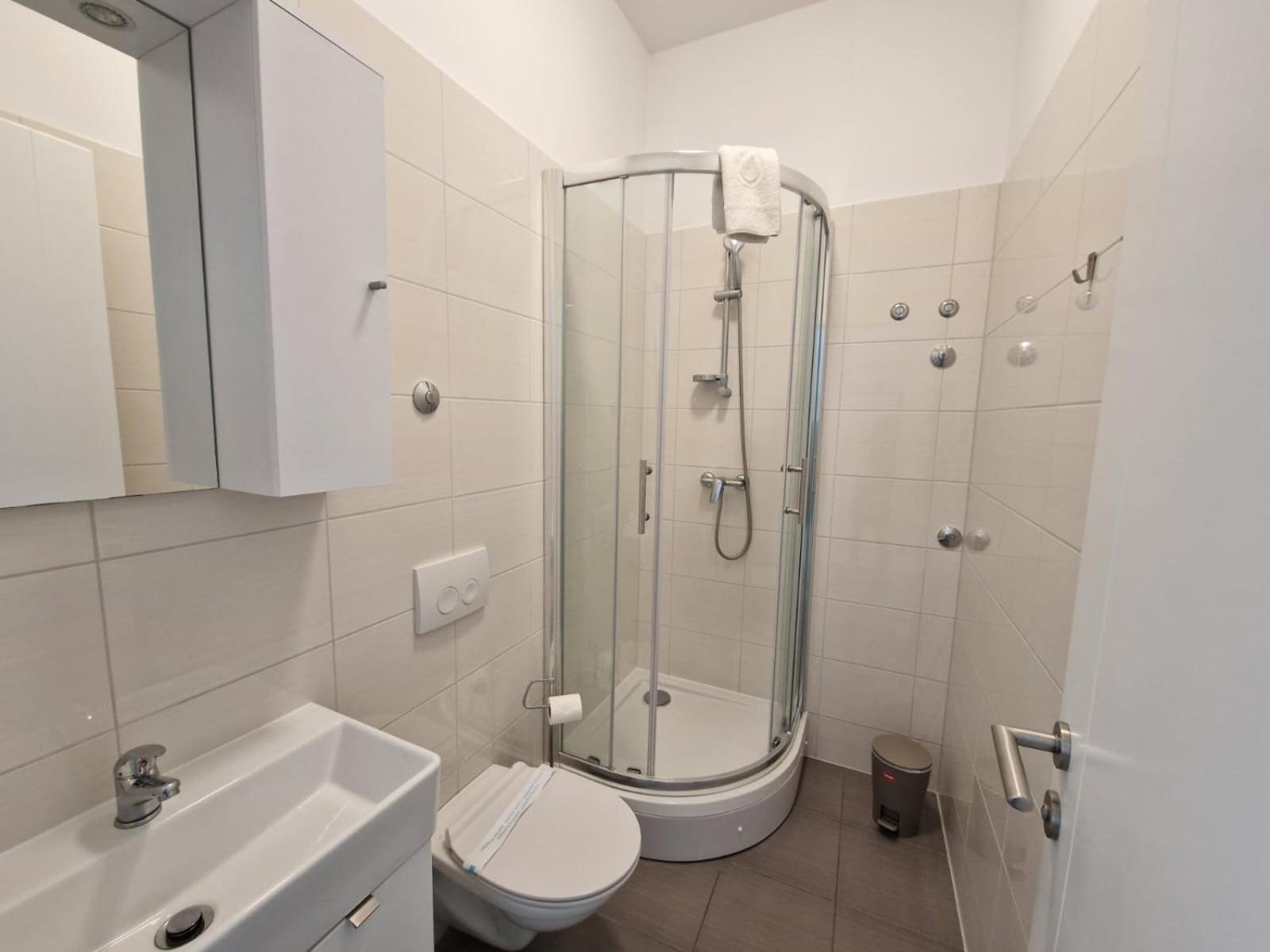 Baska Guest House *