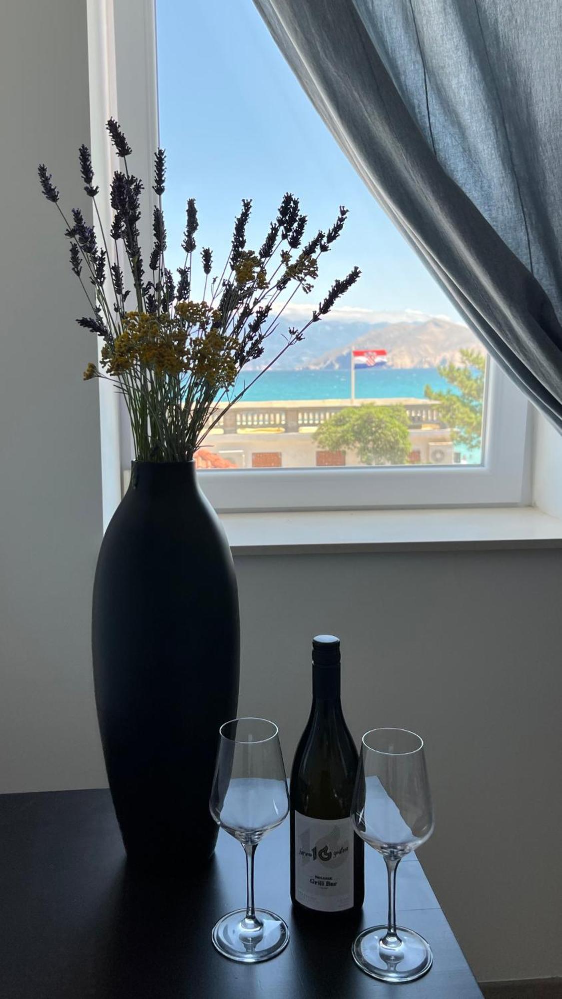 Baska Guest House *