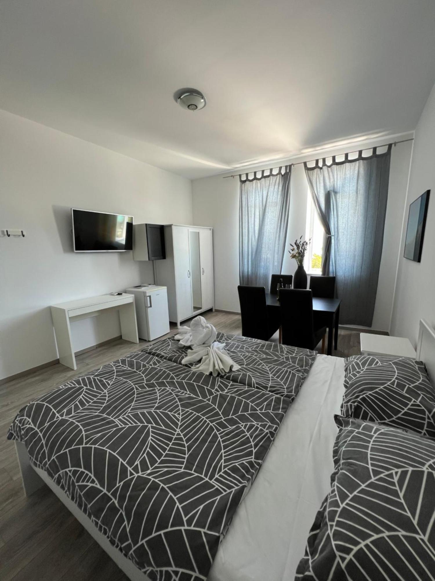 Apartment Baska Guest House